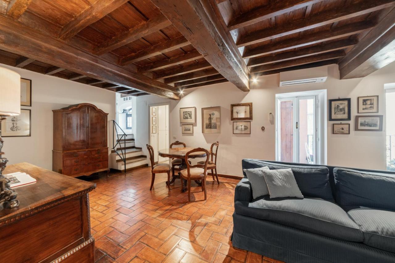 Domus Quiritum Charming, D'epoca A Campo De' Fiori