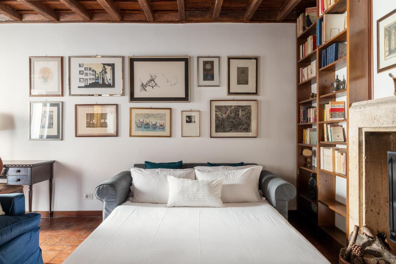 Domus Quiritum Charming, D'epoca A Campo De' Fiori Apartment