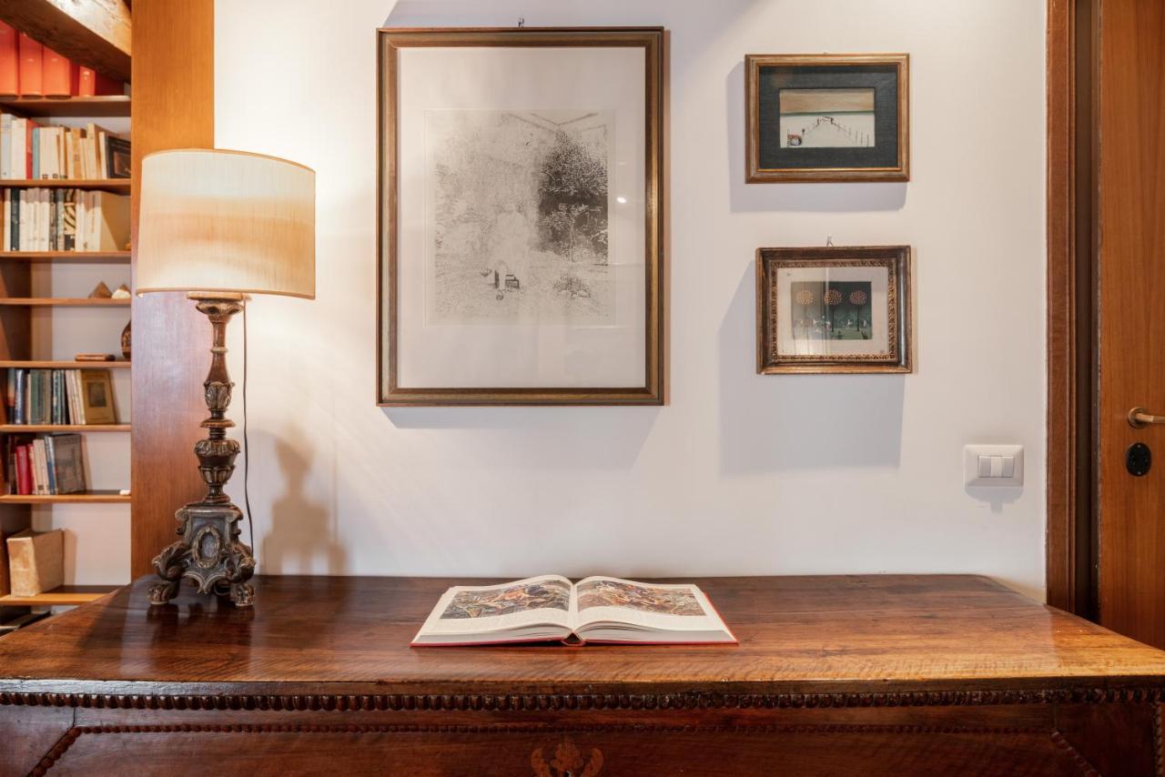 Apartment Domus Quiritum Charming, D'epoca A Campo De' Fiori Rome