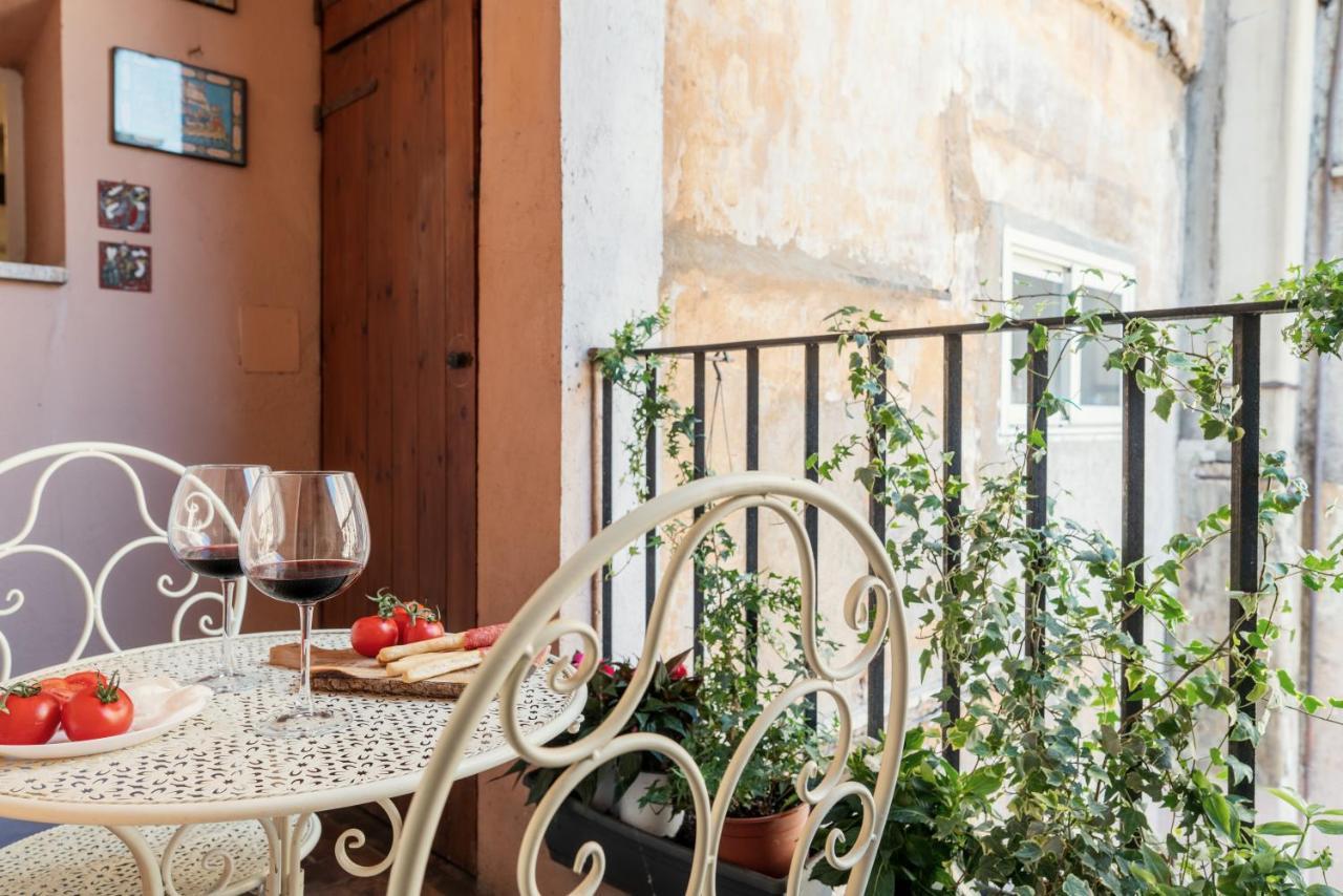 Domus Quiritum Charming, D'epoca A Campo De' Fiori Apartment Rom
